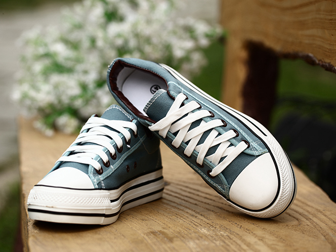 Shoe material field